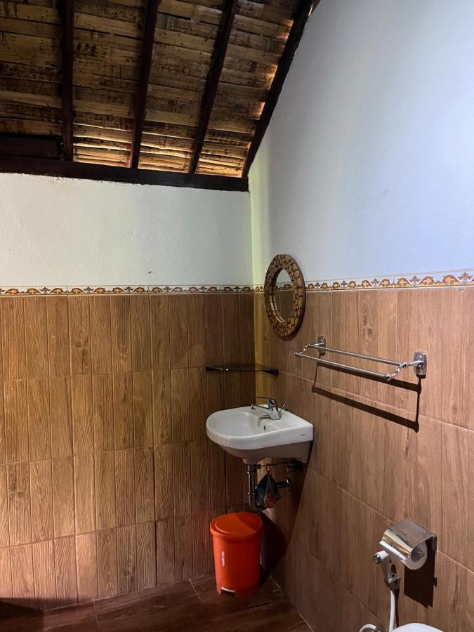 Holy Hills Bungalow Nusa Penida Batumadeg 外观 照片