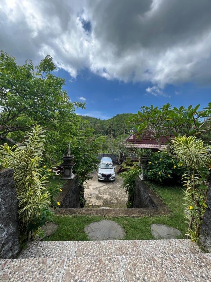 Holy Hills Bungalow Nusa Penida Batumadeg 外观 照片