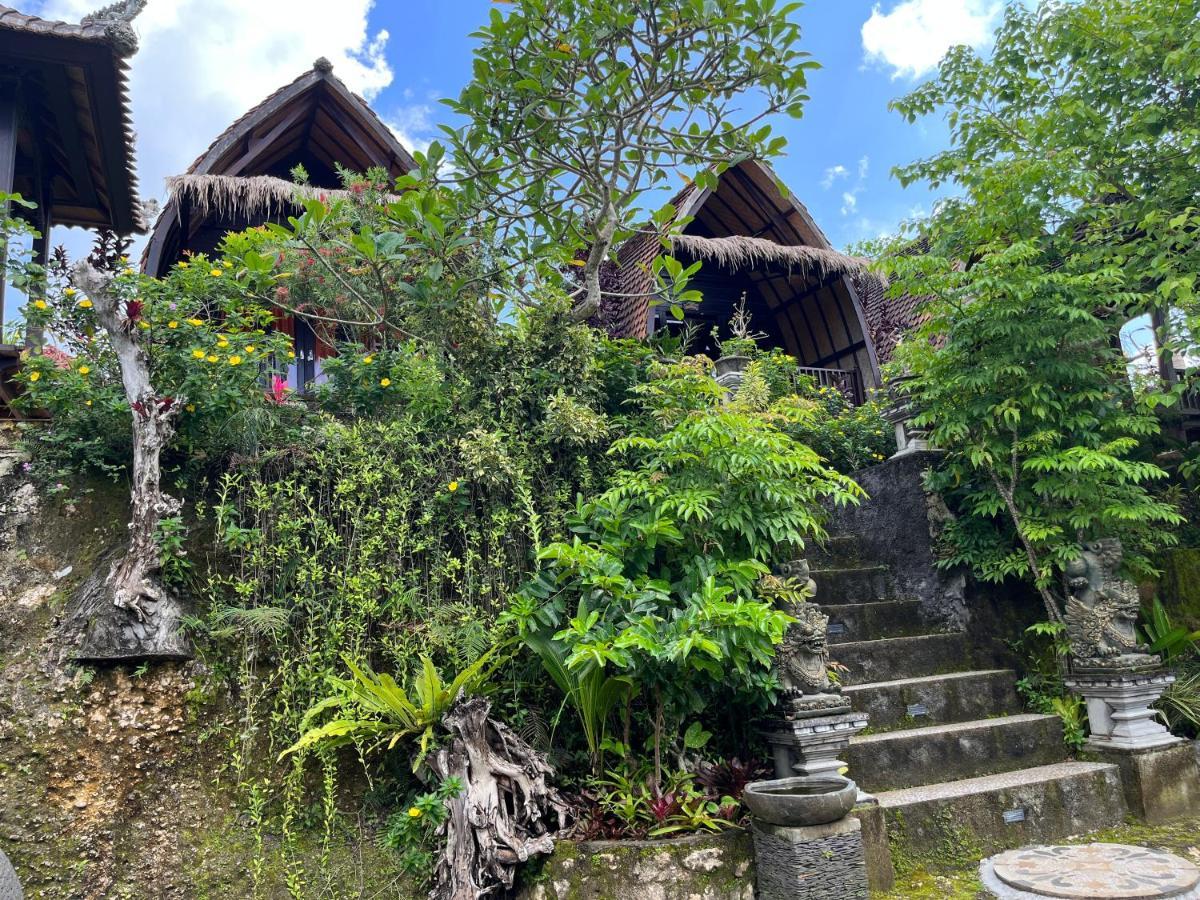 Holy Hills Bungalow Nusa Penida Batumadeg 外观 照片