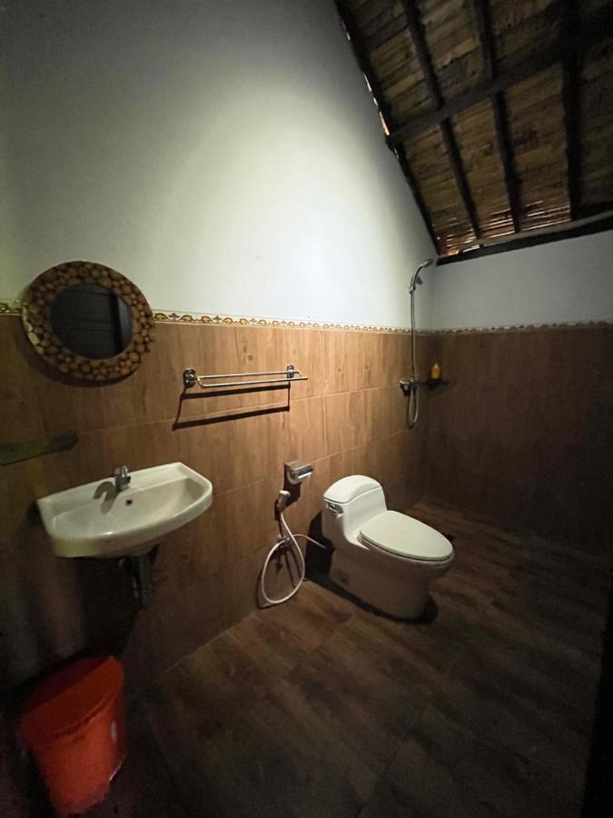 Holy Hills Bungalow Nusa Penida Batumadeg 外观 照片