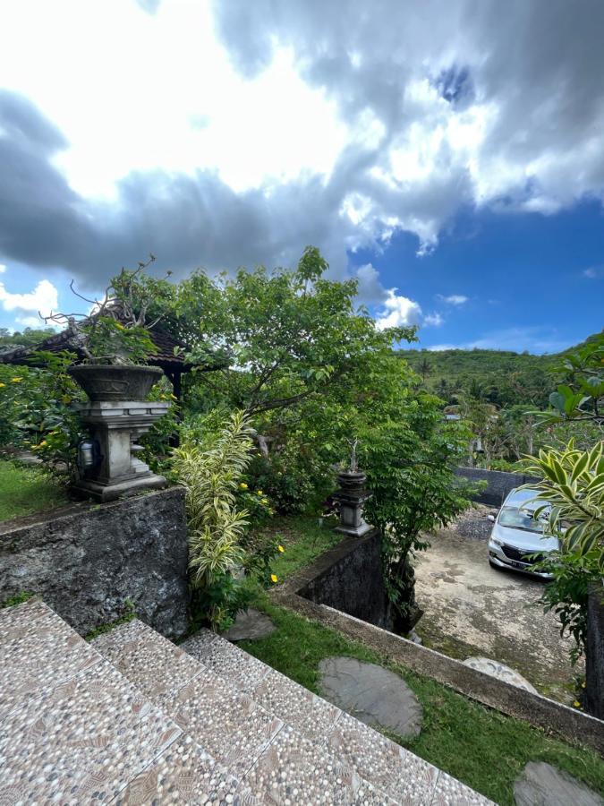 Holy Hills Bungalow Nusa Penida Batumadeg 外观 照片